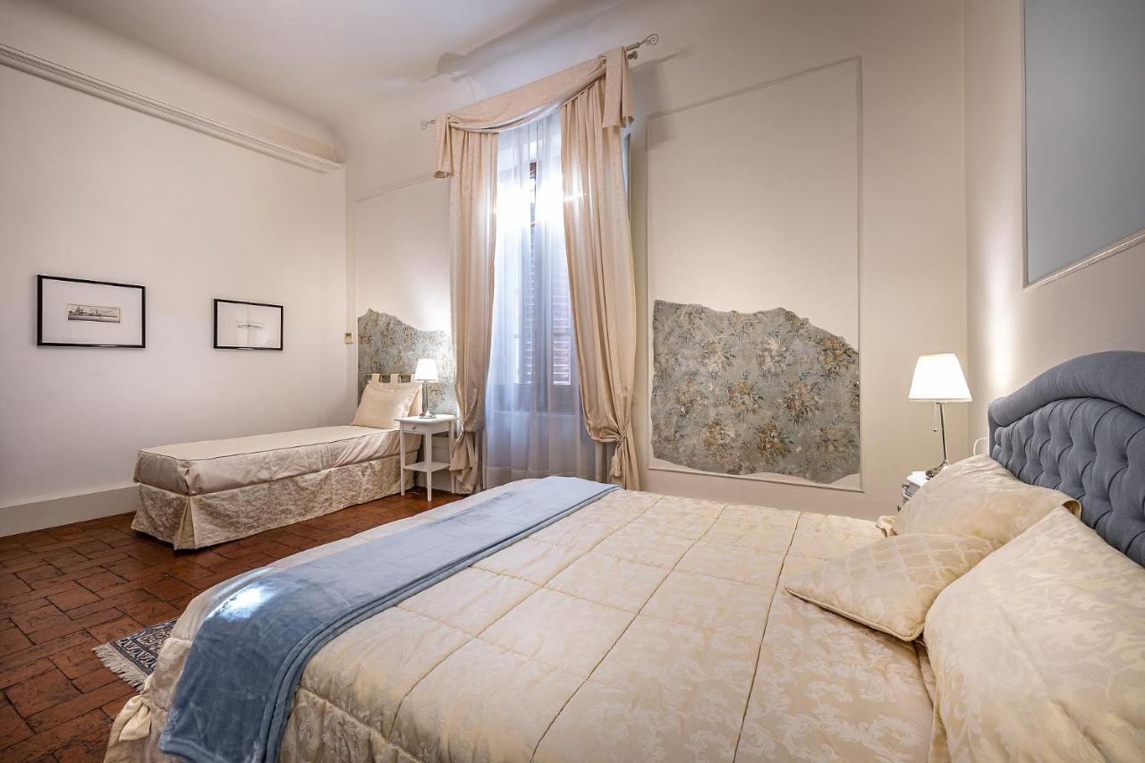 Dimora Bandinelli Bed & Breakfast Firenze Bagian luar foto