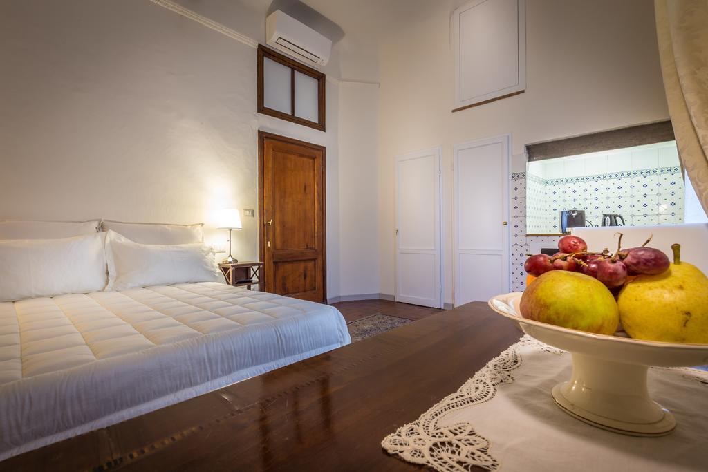 Dimora Bandinelli Bed & Breakfast Firenze Bagian luar foto