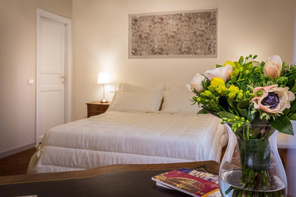 Dimora Bandinelli Bed & Breakfast Firenze Bagian luar foto