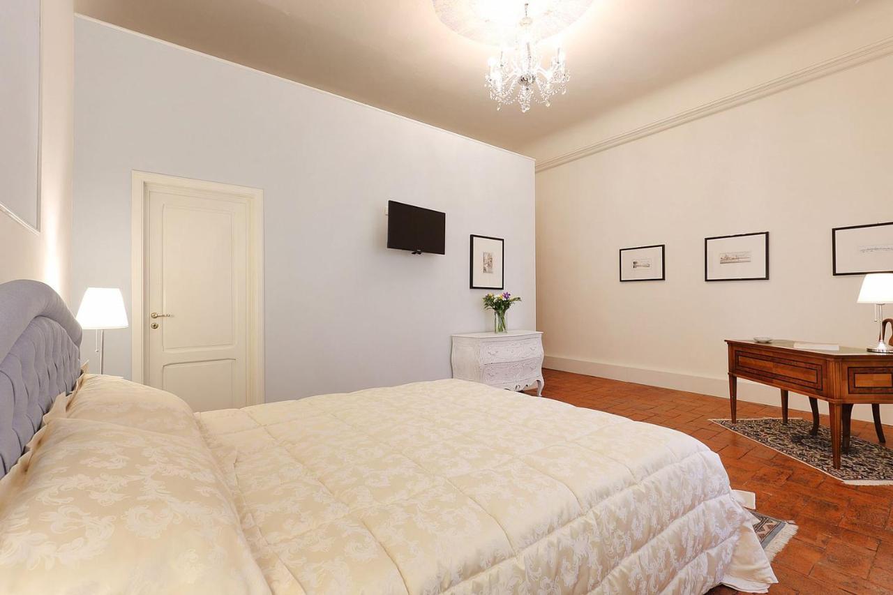 Dimora Bandinelli Bed & Breakfast Firenze Bagian luar foto